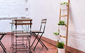 Flateli Girona City Center 2